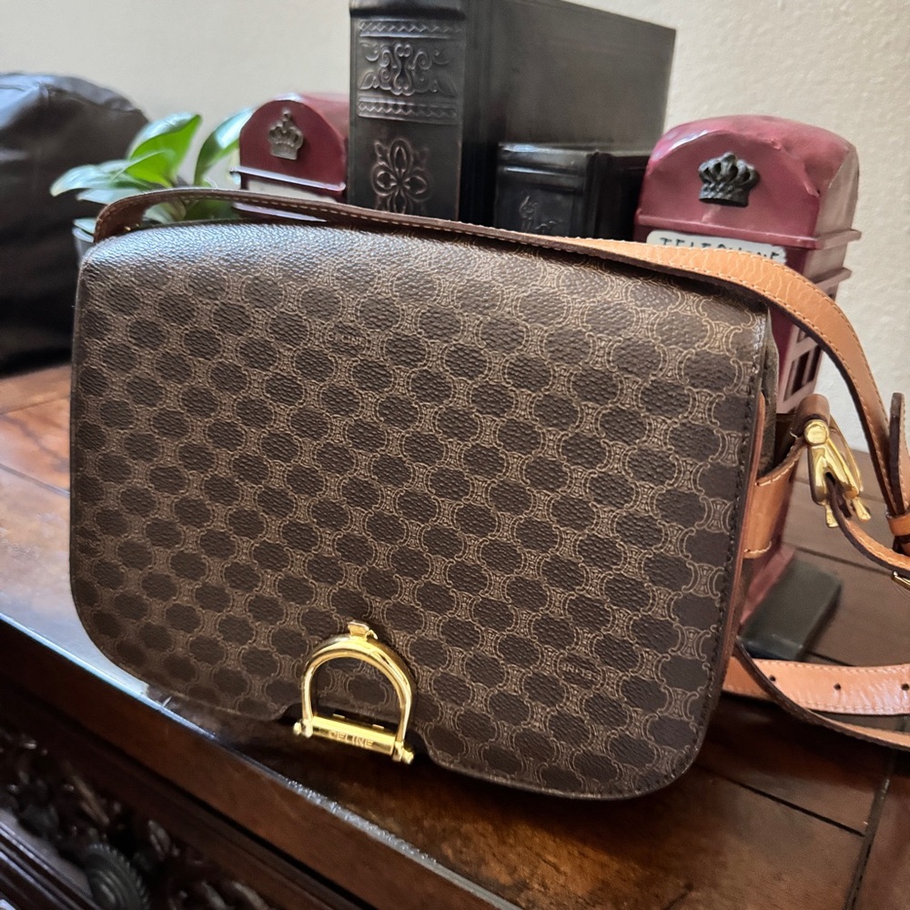 👛SALE! “CELINE" 💯% Authentic Cross Body  Bag